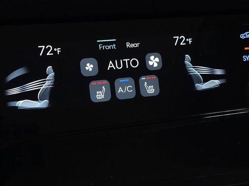 Used 2026 Genesis GV70 2.5T image 24