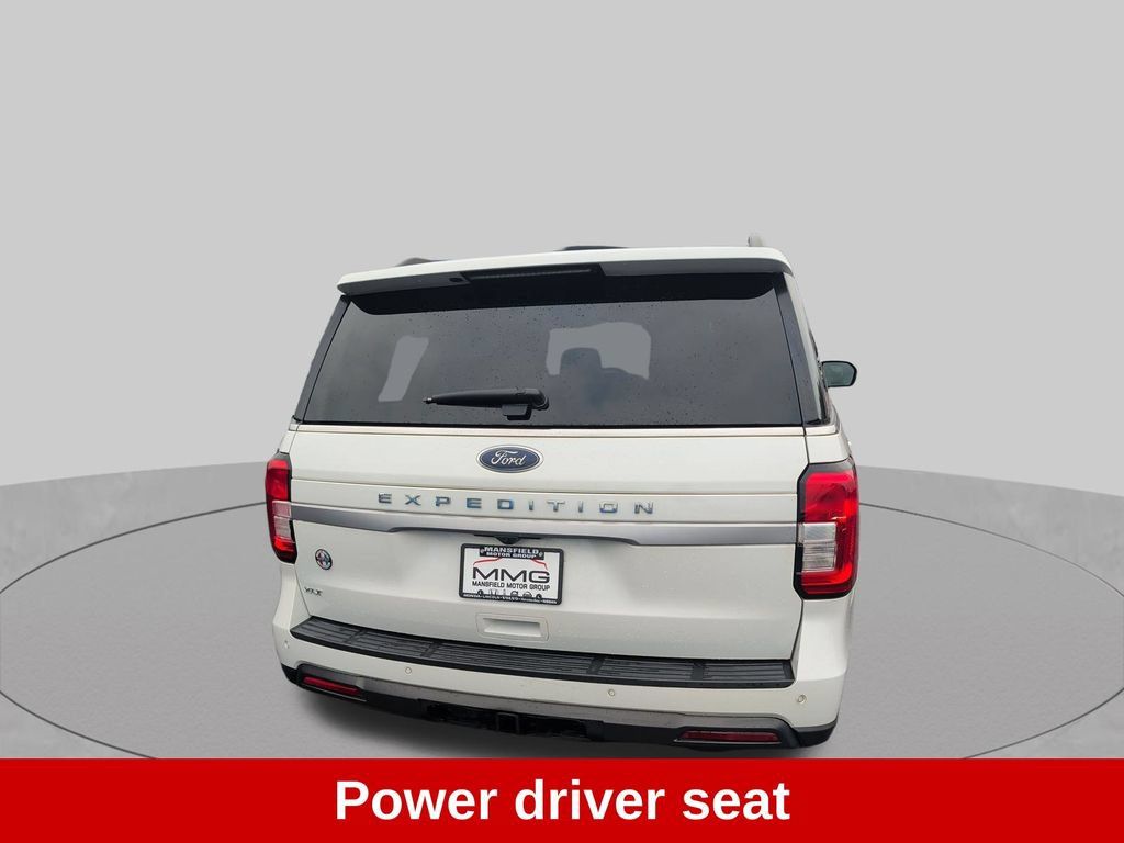 Used 2022 Ford Expedition XLT AWD/4WD image 12
