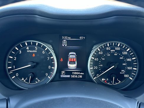 Used 2024 INFINITI Q50 Sensory image 23