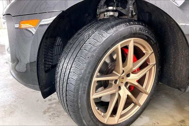 Used 2022 Porsche Macan S AWD/4WD image 34