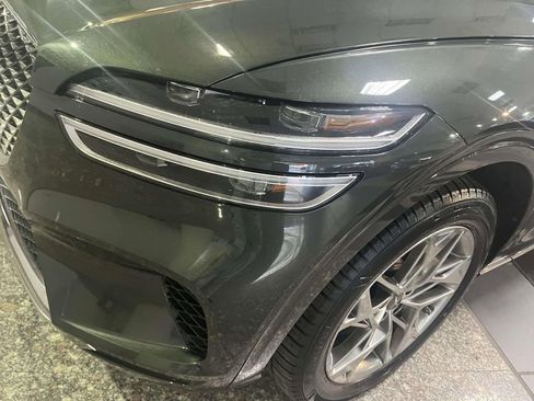 Used 2025 Genesis GV70 2.5T image 9
