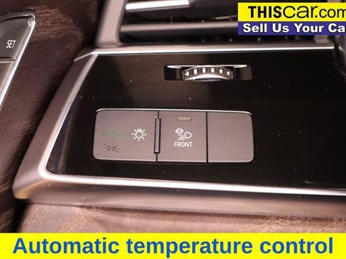 Used 2021 Audi Q8 Premium Plus w/ Premium Plus Package image 19