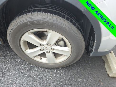 Used 2013 Toyota RAV4 XLE image 3