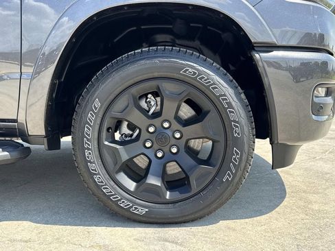 New 2026 RAM 1500 Big Horn AWD/4WD image 18