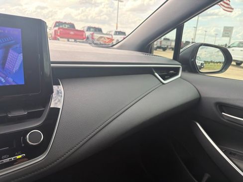Used 2024 Toyota Corolla SE FWD image 16