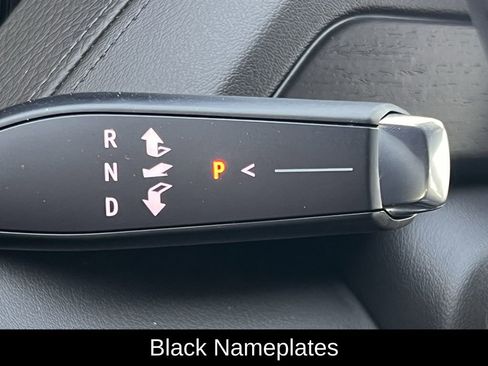 New 2026 GMC Yukon XL Denali w/ Denali Reserve Package image 19