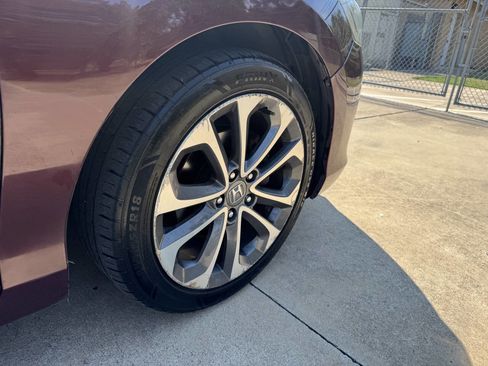 Used 2015 Honda Accord Sport image 34