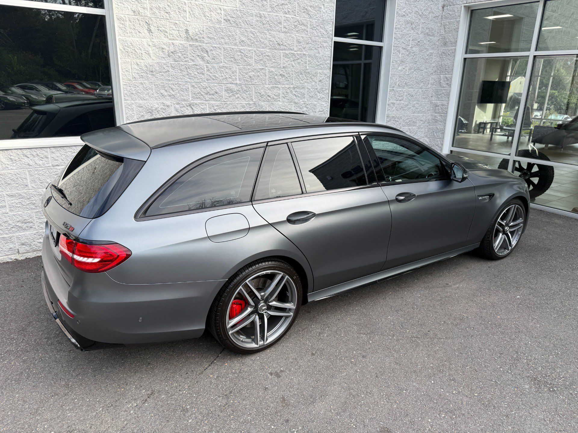 Used 2018 Mercedes-Benz E 63 AMG S image 24