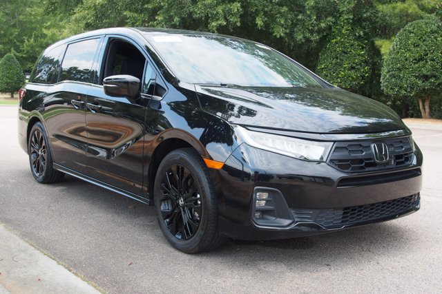 Used 2025 Honda Odyssey Sport-L image 1
