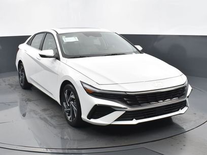 Certified 2025 Hyundai Elantra Limited