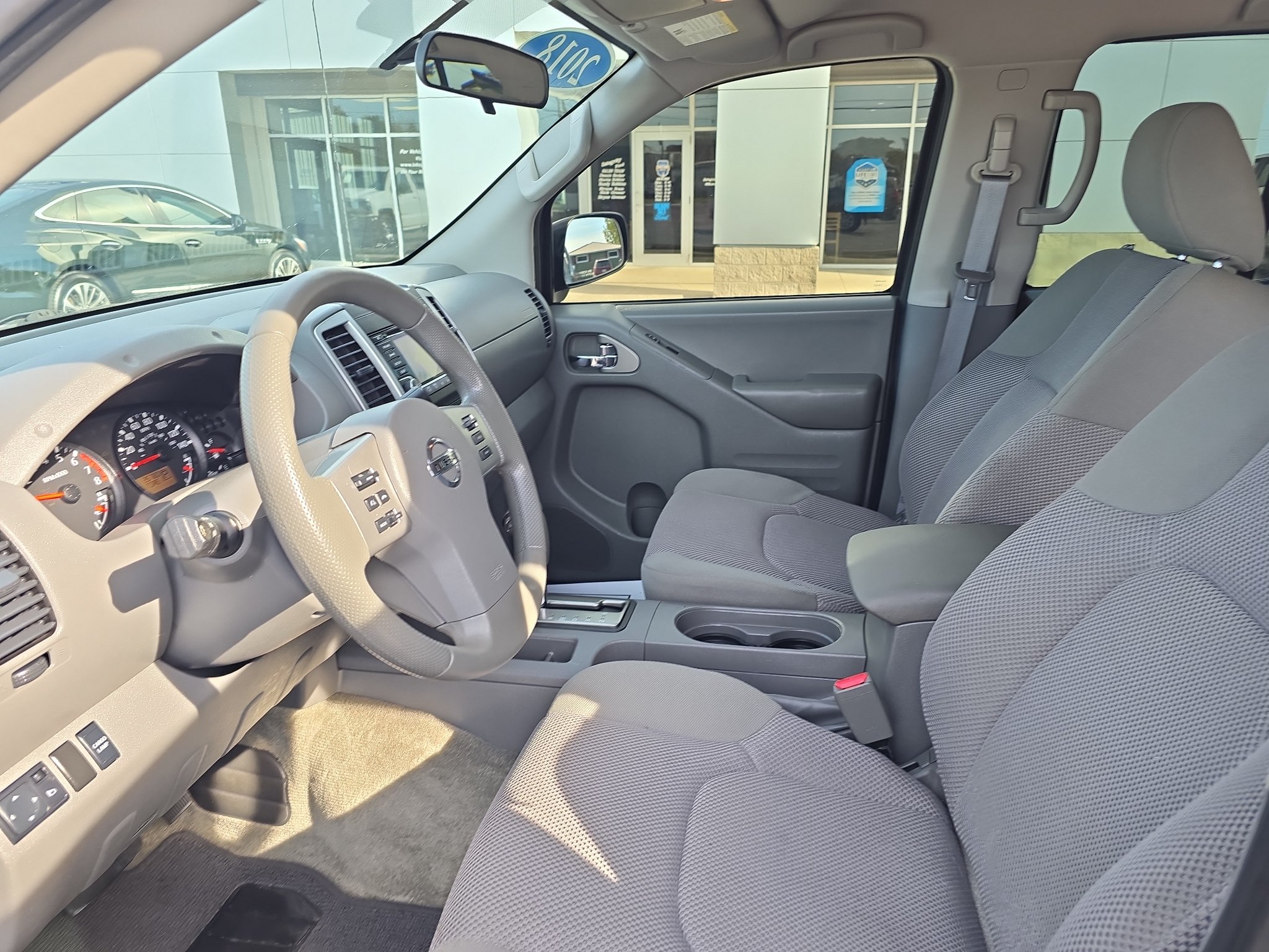 Used 2018 Nissan Frontier SV RWD image 14