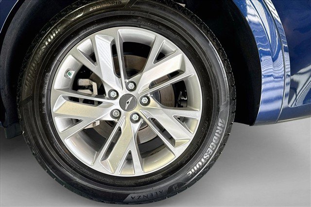 Used 2023 Genesis GV70 2.5T AWD/4WD image 29