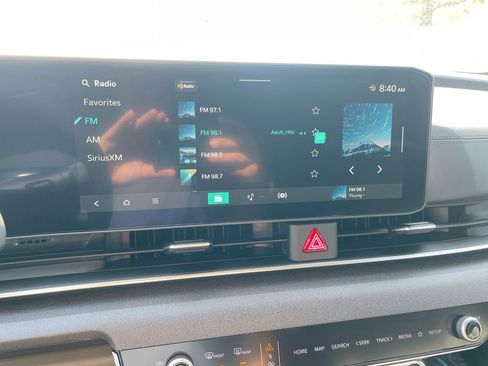 New 2026 Kia Carnival EX image 41