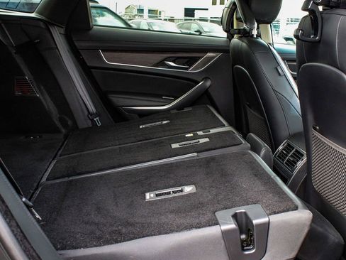 Used 2021 Jaguar F-PACE S image 37