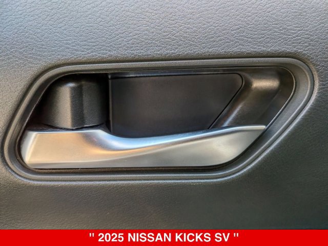 Certified 2025 Nissan Kicks SV AWD/4WD image 12