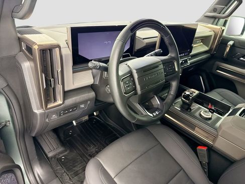 Used 2024 GMC Hummer EV 3X w/ Extreme Off-Road Package AWD/4WD image 9