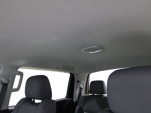 Used 2016 Toyota Tundra SR5 w/ SR5 Upgrade Package image 21