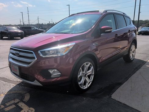 Used 2019 Ford Escape Titanium AWD/4WD image 5