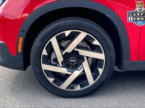 Certified 2025 MINI Cooper Countryman S w/ Comfort Package Max image 9