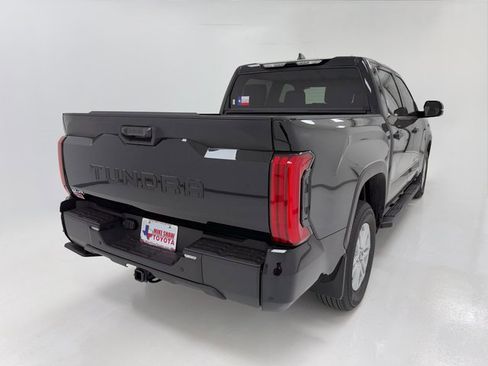 New 2026 Toyota Tundra SR5 w/ SR5 Convenience Package image 40