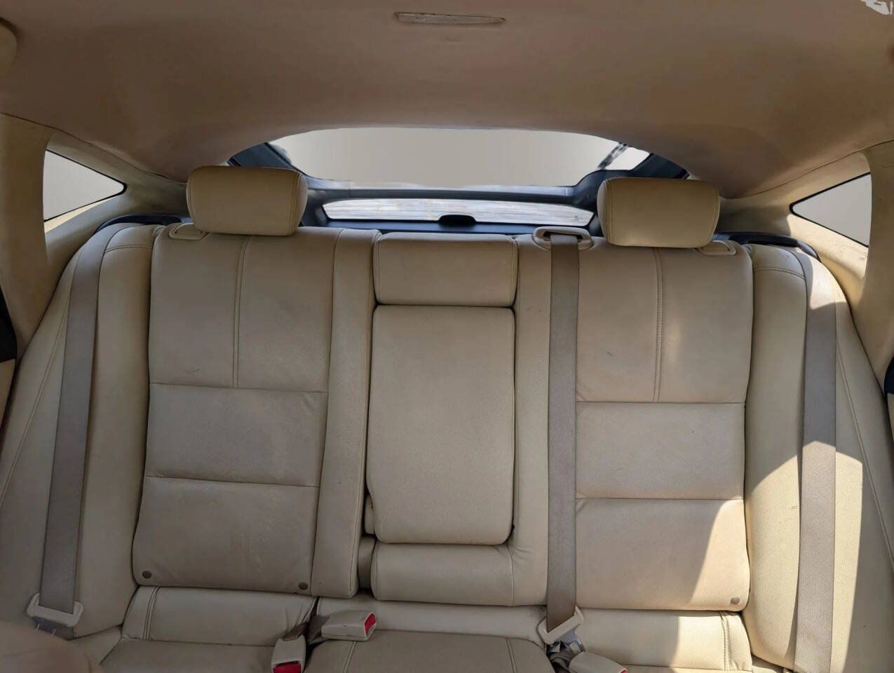 Used 2010 Honda Crosstour EX-L image 23