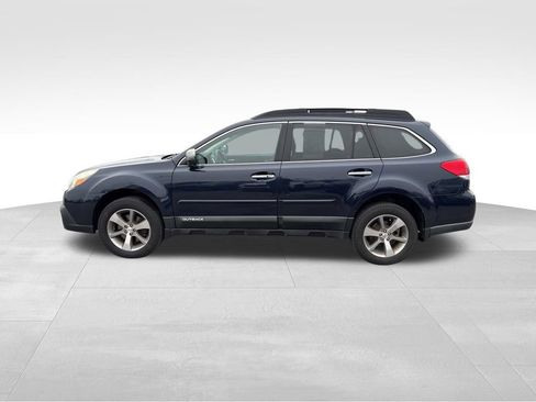 Used 2014 Subaru Outback 3.6R Limited image 12