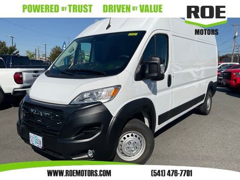 Used 2026 RAM ProMaster 2500 w/ Convenience Group FWD image 1
