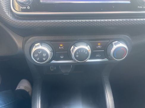 Used 2023 Nissan Kicks S image 45