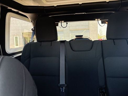 Used 2023 Jeep Wrangler Sport S image 40