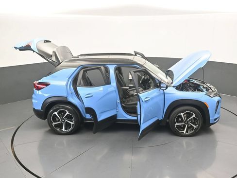 Used 2023 Chevrolet TrailBlazer RS w/ Sun and Liftgate Package FWD image 69