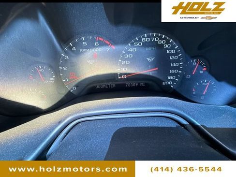 Used 2000 Chevrolet Corvette Convertible w/ Memory Pkg RWD image 13