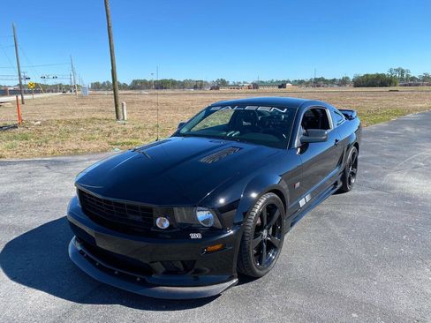 Used 2007 Ford Mustang GT RWD image 1