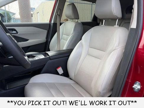 Used 2023 Nissan Rogue SV w/ SV Premium B Package FWD image 10