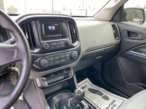 Used 2015 Chevrolet Colorado 2WD Extended Cab image 22