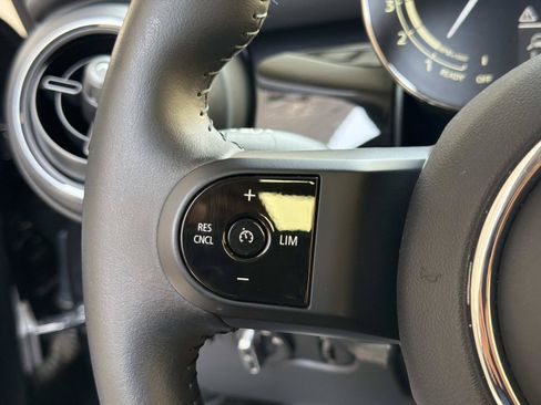 Certified 2023 MINI Cooper 2-Door Hardtop FWD image 14