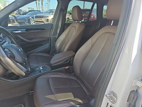 Used 2021 BMW X1 sDrive28i w/ Premium Package FWD image 7
