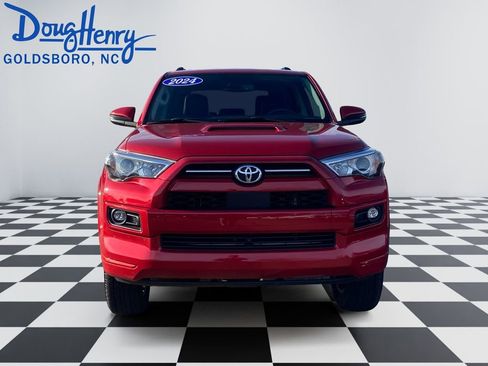 Used 2024 Toyota 4Runner TRD Sport w/ Technology Package image 8