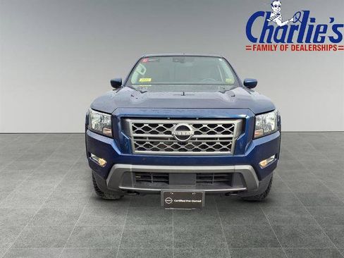 Certified 2022 Nissan Frontier SV image 2