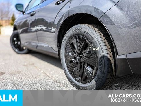 Certified 2025 Nissan Murano SV image 17