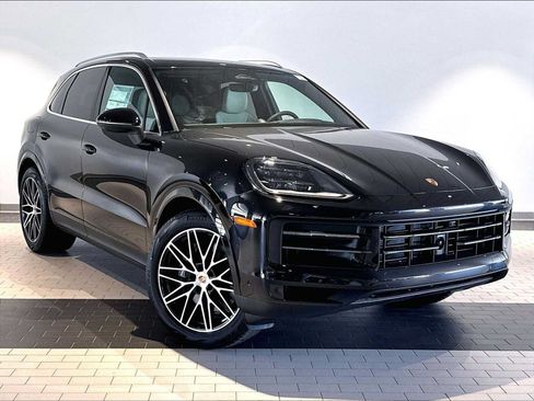 New 2026 Porsche Cayenne AWD/4WD image 9