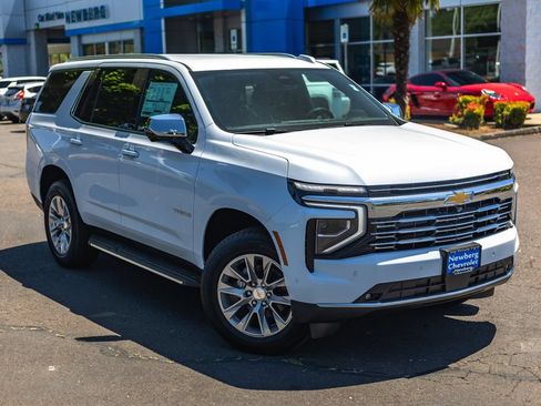 New 2026 Chevrolet Tahoe Premier AWD/4WD image 2