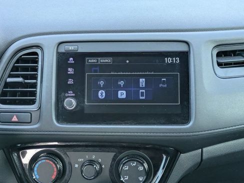 Certified 2022 Honda HR-V Sport image 18