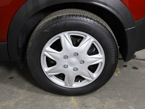 Used 2025 Nissan Kicks SV FWD image 35