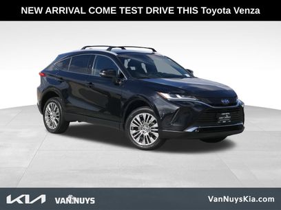 Used 2024 Toyota Venza XLE