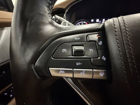 Used 2024 Cadillac XT6 Sport w/ LPO, ONYX Package AWD/4WD image 18