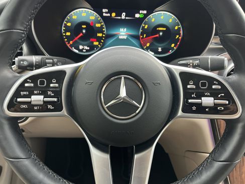 Certified 2022 Mercedes-Benz GLC 300 4MATIC image 28