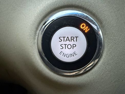 Used 2011 INFINITI EX35 Journey w/ Premium Pkg image 33