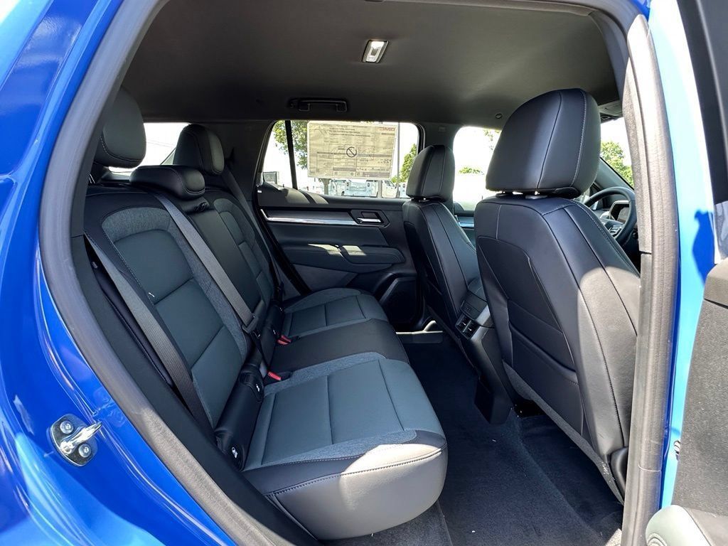 New 2026 GMC Terrain AT4 w/ LPO, Floor Liner Package AWD/4WD image 14