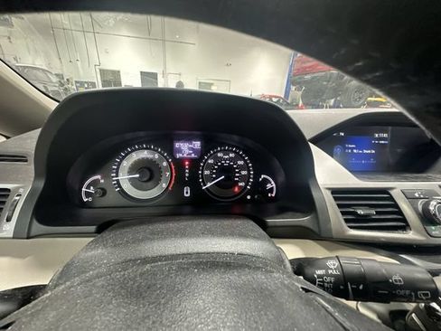 Used 2016 Honda Odyssey EX-L image 14