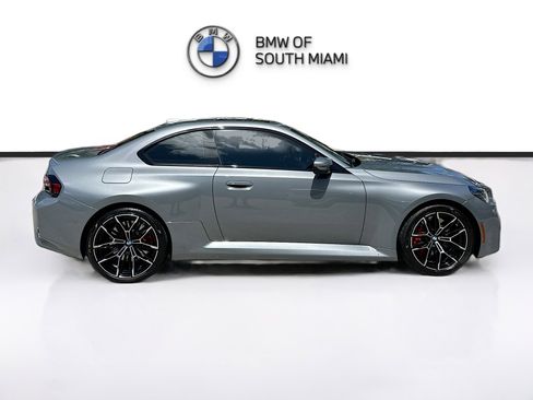Used 2025 BMW M2 w/ Lighting Package image 8